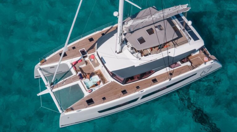 Superyacht BLUESATION
