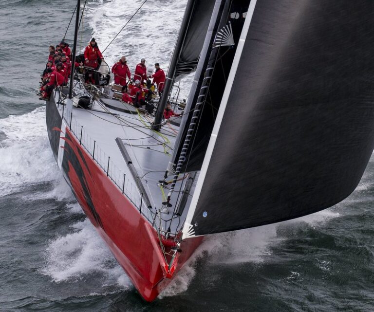 Superyacht COMANCHE - front view - Photo by Onne van der Wal