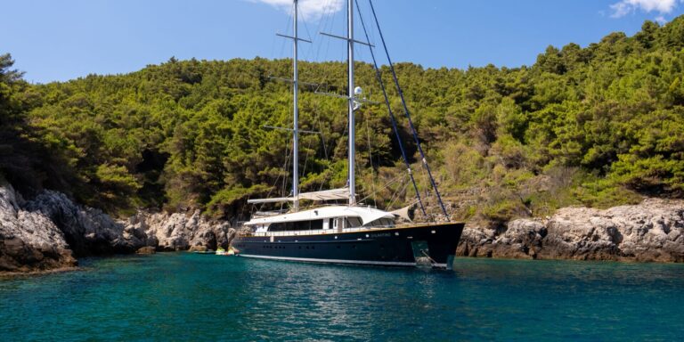 Superyacht DALMATINO