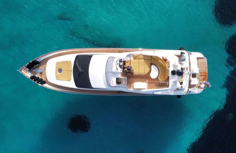 Superyacht ESTIA ZEUS