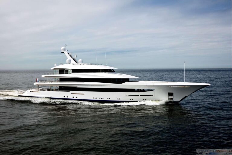 Superyacht Joy on her sea trial - image copyright Feadship 3