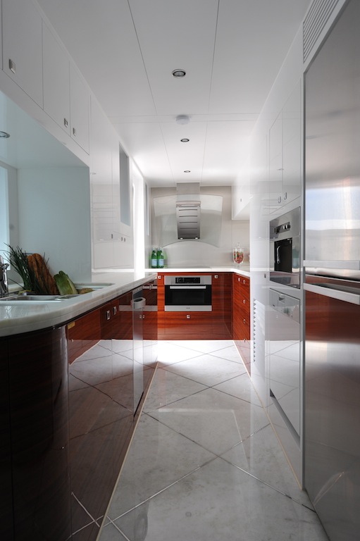 Superyacht Lady Gaga a RP110 Horizon Yacht - Galley