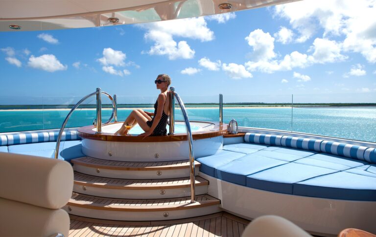 Superyacht Lifestyle
