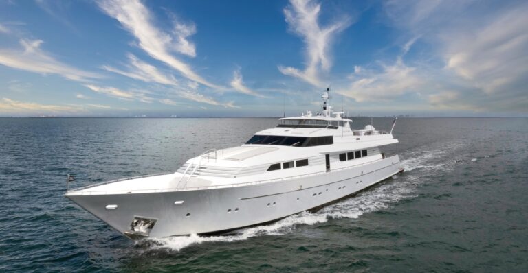 Superyacht MARY KATHLENE
