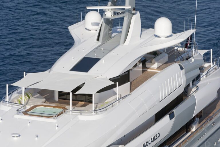 Superyacht MOGAMBO - Photo Bruce Thomas