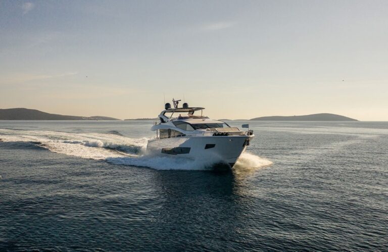 Superyacht MOWANA