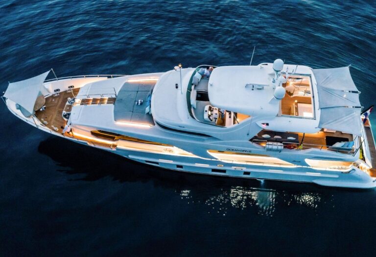 Superyacht OCEAN DRIVE