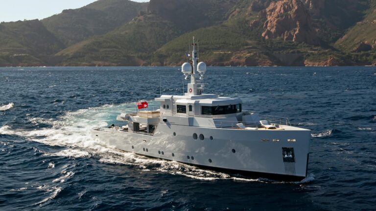 Superyacht Preference. Photo credit Tansu Yachts