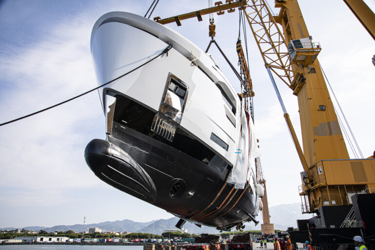 Superyacht RUN AWAY Launched