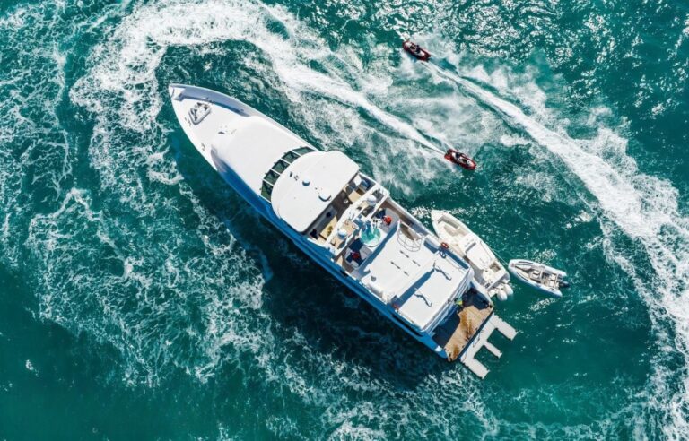 Superyacht SEAQUEST