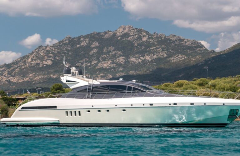 Superyacht SMILE