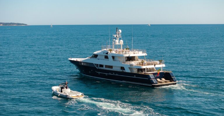 Superyacht Sensei