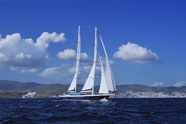 Superyacht Tuyike S
