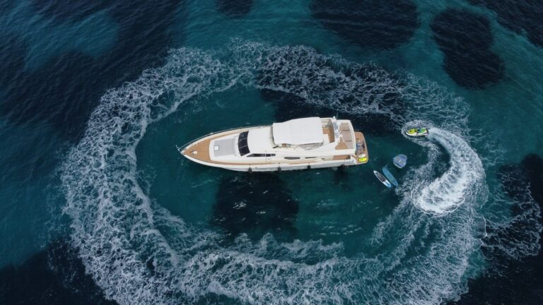 Superyacht VA BENE