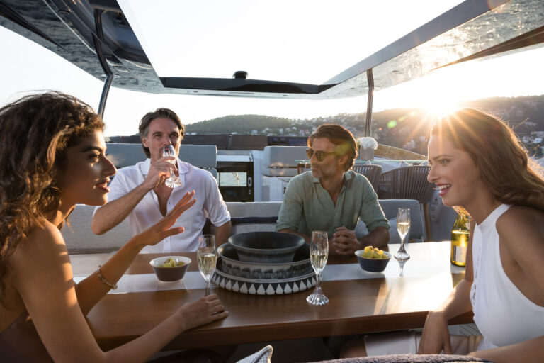 Superyacht Lifestyle