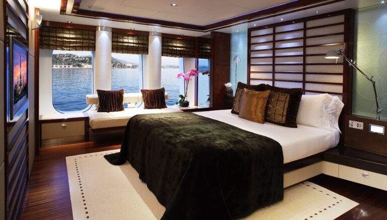 VIP cabin