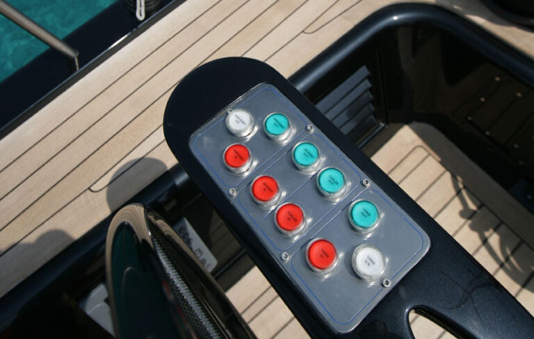 TANGO - Helm Console