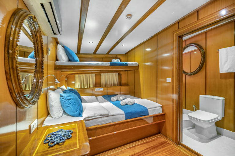 Triple Cabin