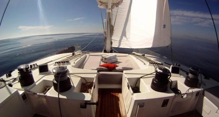 THE CAT AND THE FIDDLE - Flybridge