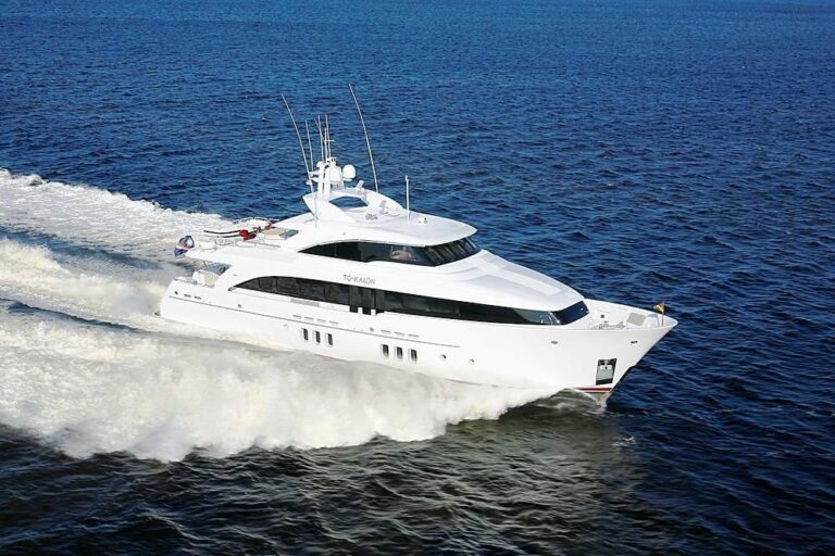 TO-KALON - Photo By Burger Boat Company
