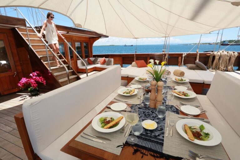 Exterior Dining Area