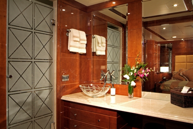 TUSCAN SUN Guest Head