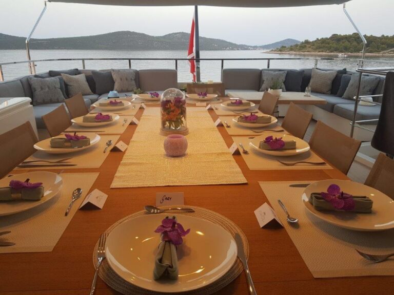 Table Scape