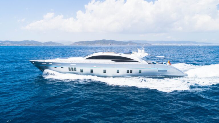 Tecnomar 36m BLUE JAY - Profile
