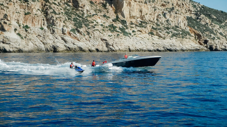 Tenders With Jetski