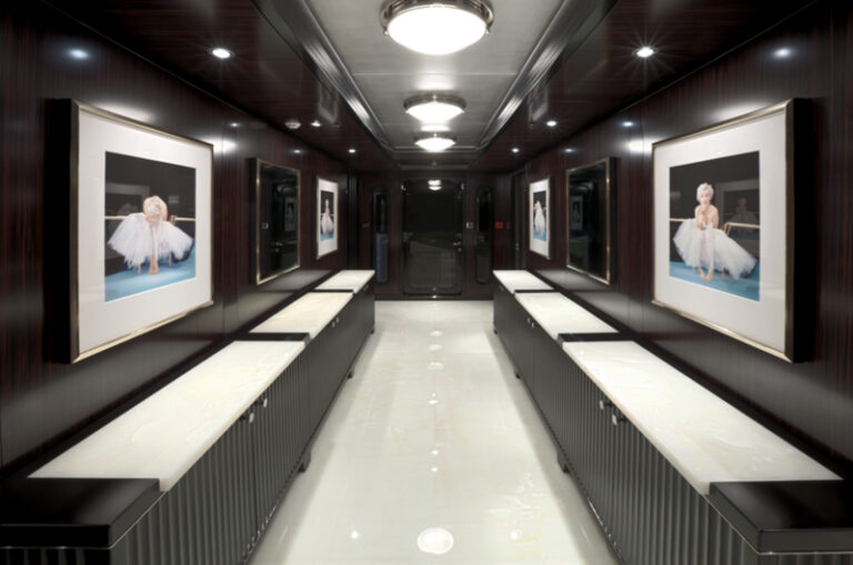 Trinity yacht CARPE DIEM - Foyer