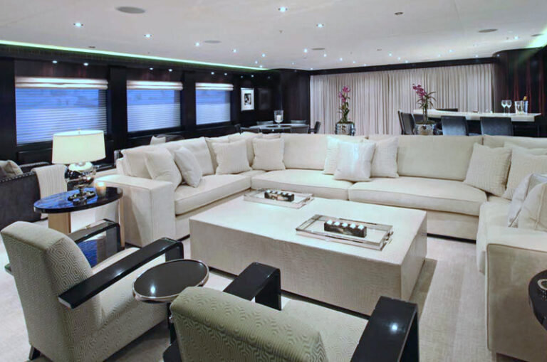Trinity yacht CARPE DIEM - Skylounge