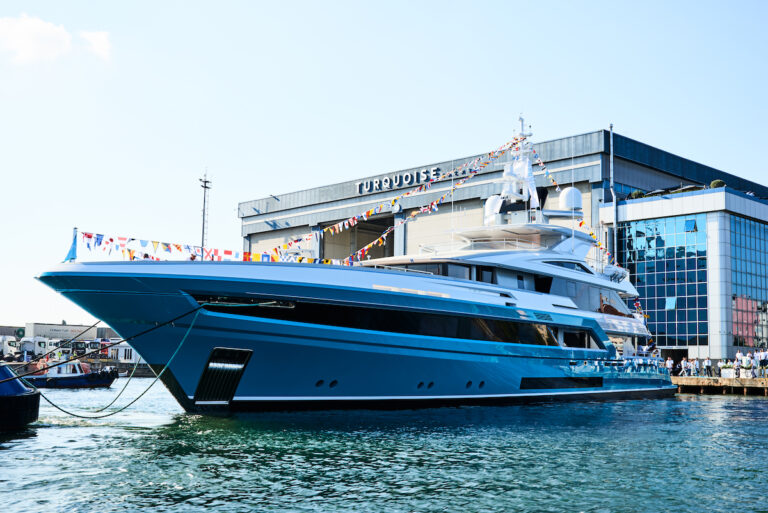 Turquoise Motor Yacht JEWELS