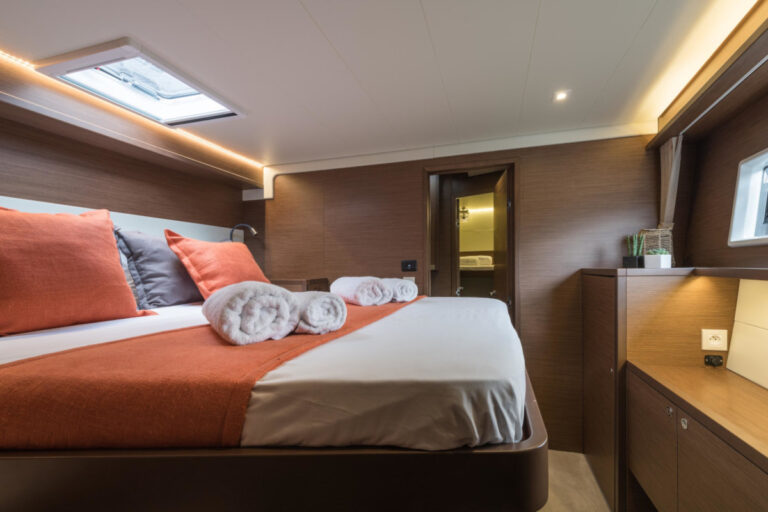 Guest stateroom