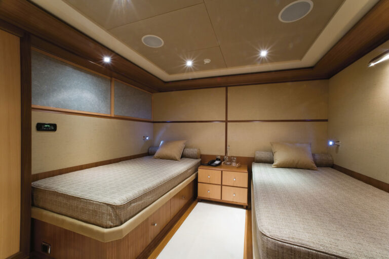 Twin Cabin - motor yacht Princess Iolanthe - Photo courtesy of Mondo Marine