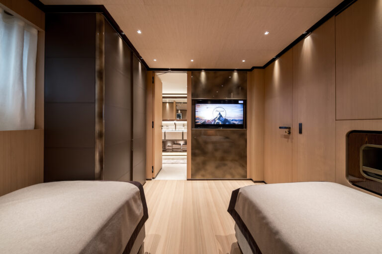 Twin Cabin