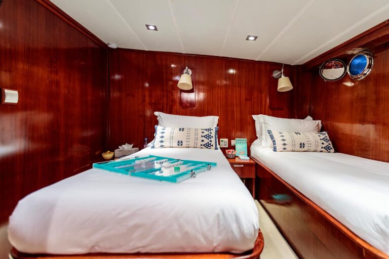 Twin Cabin