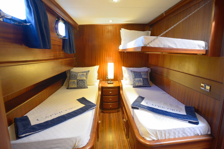 Twin Cabin