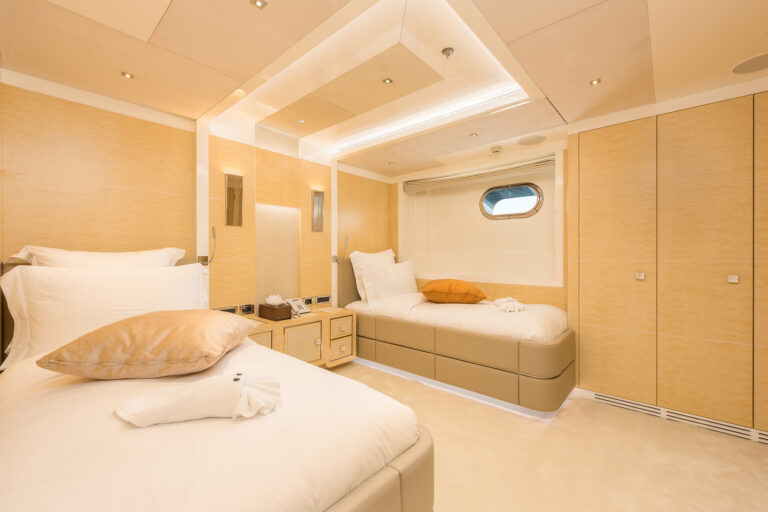 Twin Cabin