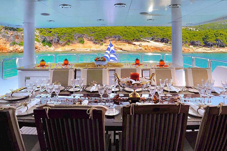 Upper Deck Al Fresco Table