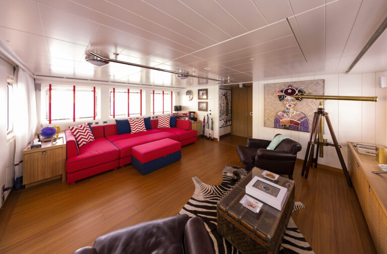 Upper Saloon 2 - Upper Deck