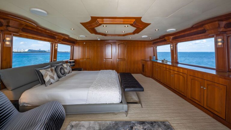 Upper VIP Cabin