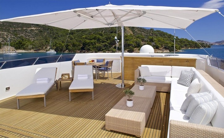 Upper Deck