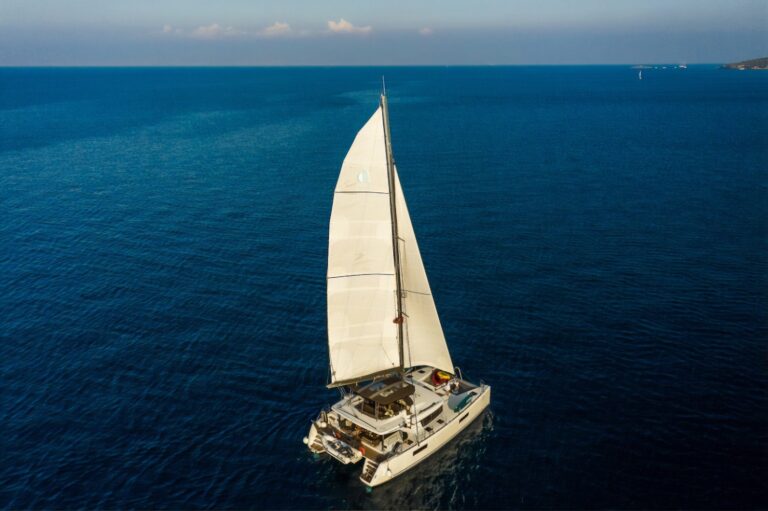 VALIUM 52 Catamaran