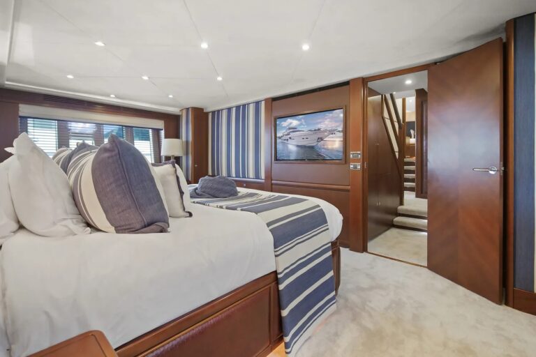 VIP Cabin