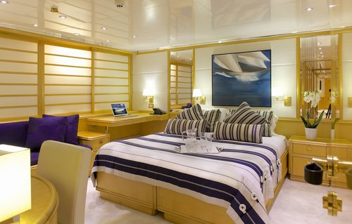 VIP Cabin