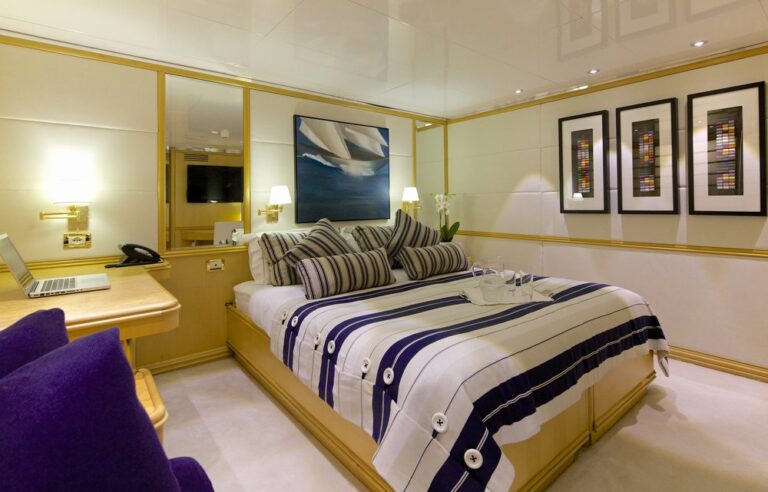 VIP Cabin