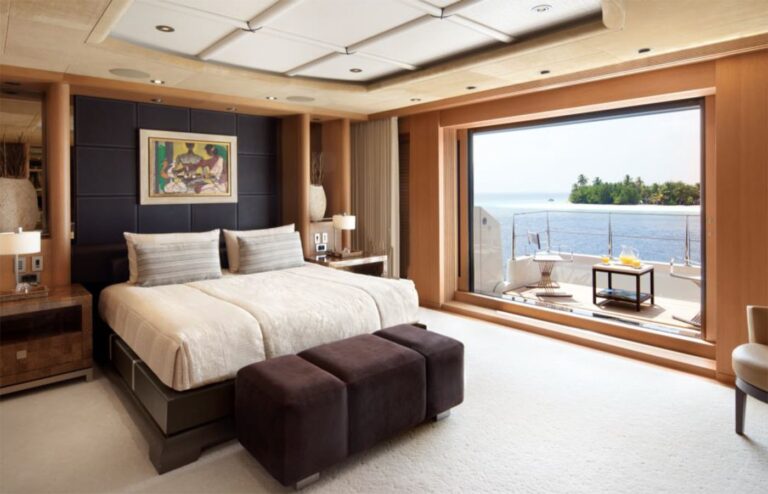 VIP On Owner's Deck With Balcony