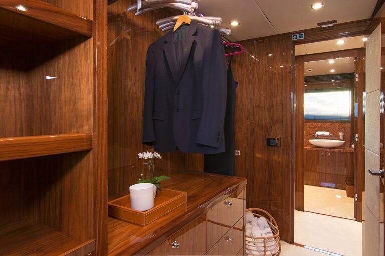 VIP Wardrobe