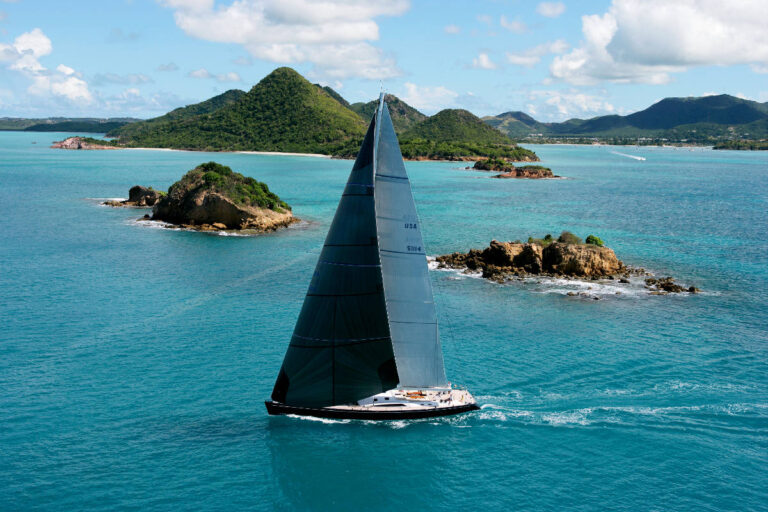 Virago_sailing-islands