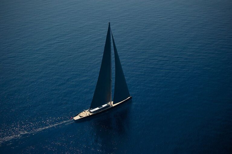Vitters sailing yacht ANATTA by Dubois Naval Architects (6)